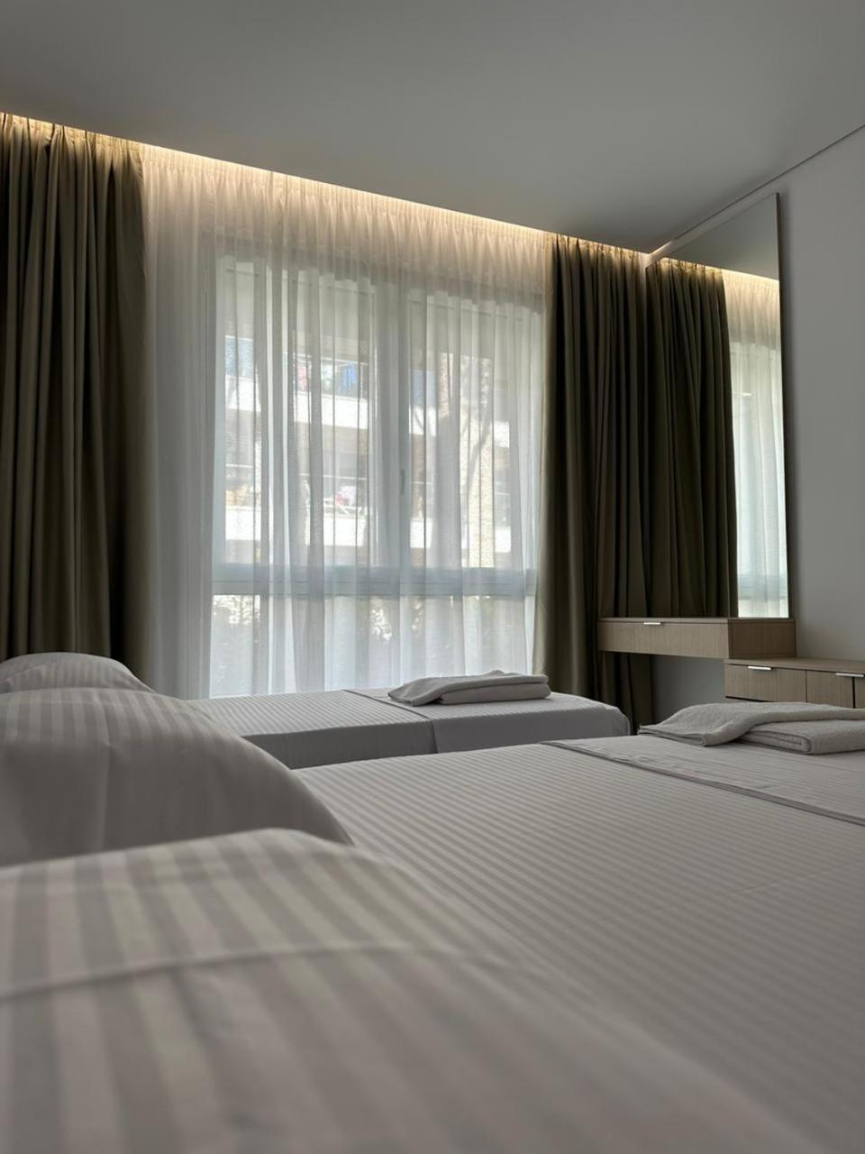 Eme Apartments - Kompleksi San Pietro, Gjiri I Lalzit Durres Luaran gambar