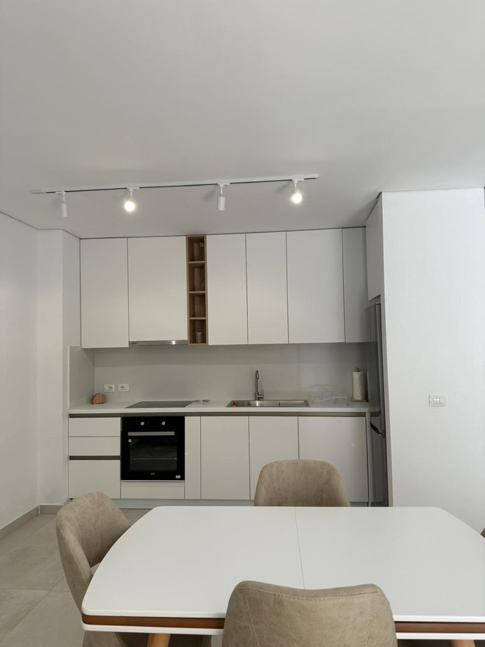 Eme Apartments - Kompleksi San Pietro, Gjiri I Lalzit Durres Luaran gambar